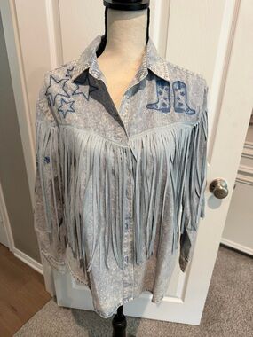 NWT Fringed Western-Style Button-Up Shirt Jacket in Light Blue